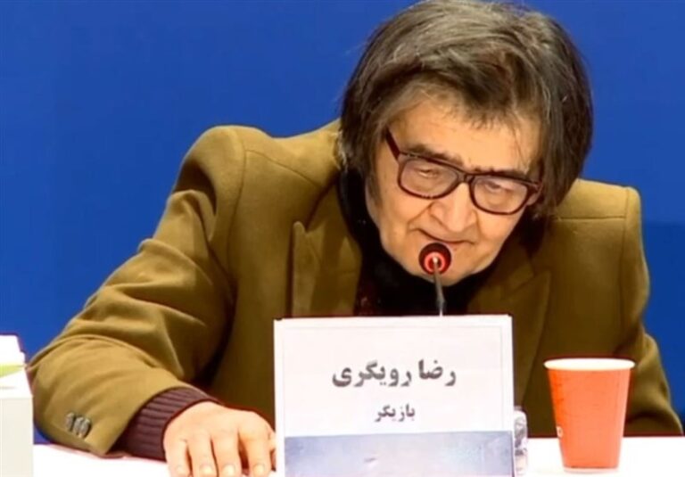 چهکسانی از حاشیهسازی برای “رضا رویگری” سود میبرند؟