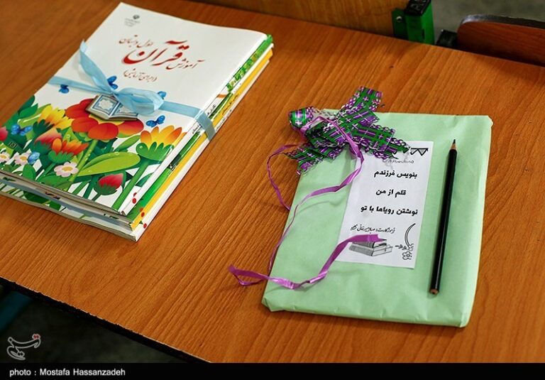 کتابهای درسی از ۲۴ شهریور به دست دانشآموزان میرسد