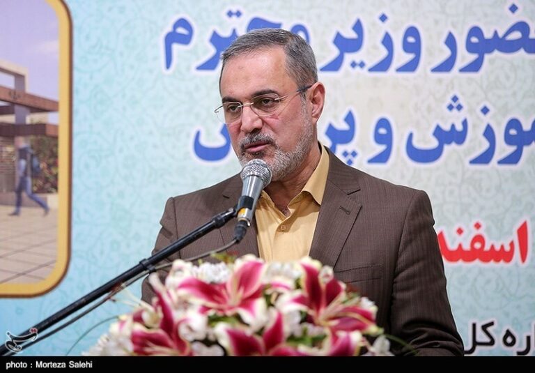 اعلام جزییات طرحهای بنیاد مستضعفان برای دانشآموزان محروم