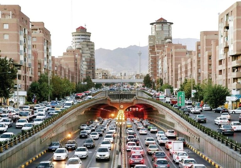 انتقال پایتخت از تهران؛ چالشها و فرصتها