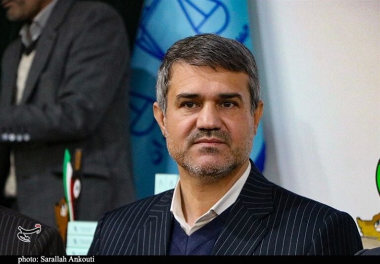 انهدام باند ارتشاء و تبانی کارشناسی مجازی گمرکات کرمان