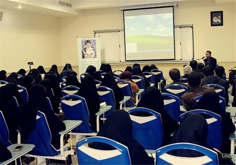 ایثارگران همچنان چشم انتظار اجرای قانون در دانشگاه آزاد