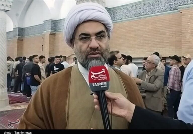 ثمره وحدت «قدرت» است/ وحدت شیعه و سنی دلی است
