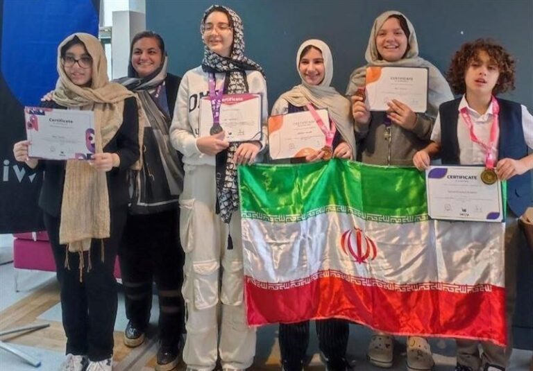 درخشش دانشآموزان ایرانی در نمایشگاه نوآوری لندن