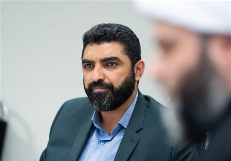مجلس ضمن تعامل با دولت نظارتش را با جدیت دنبال میکند