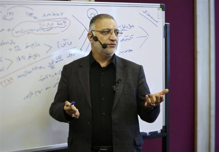 واکنش به تغییر شهردار تهران؛ “فیک نیوز” را جدی نگیرید