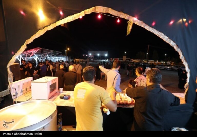 ویژه برنامه کودکانه “یا ضامن آهو” برگزار میشود