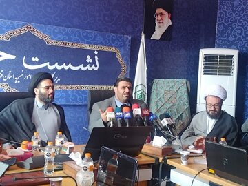 جشنواره تلاوتهای تقلیدی، قاریان متعهد تربیت میکند