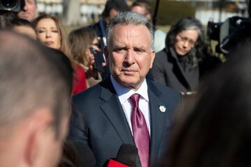 ادعاهای ویتکاف درباره جزئیات نامه ترامپ به ایران: رایزنیها از طریق «کانالهای پشتپرده» ادامه دارد