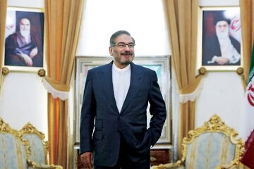 جزئیات پاسخ ایران به ترامپ از زبان علی شمخانی/ جواب ایران به این نامه «خویشتندارانه» بود/ آمریکا برای دریافت پاسخ کانالی غیر از عمان مدنظر داشتند