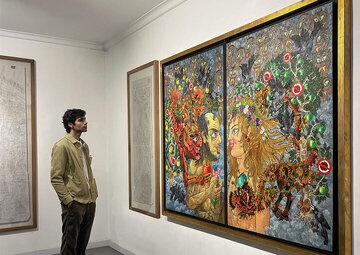 «دیو»های علی اکبر صادقی روی دیوار نشستند