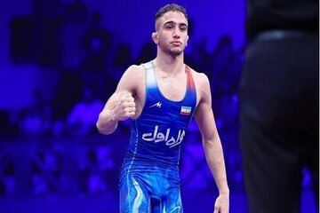 راهیابی جوان شایسته لرستانی به نیمه نهایی کشتی آزاد قهرمانی آسیا
