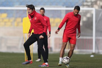 شوک به پرسپولیس: مدافع سرخها مصدوم شد