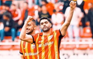 علی کریمی ترس به دل مورایس انداخت/ گلزنی پس از یک سال