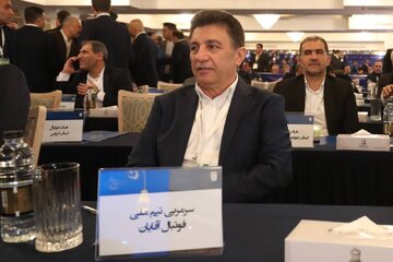 قدردانی سازمان لیگ از امیر قلعهنویی؛ لیگ برتر برگزار میشود