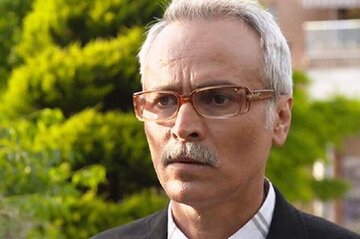 قربان نجفی: هنر باید دست اهالی هنر باشد/ چشمم آب نمیخورد