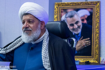 ماجرای استعفای ظریف در دولت روحانی پس از حضور بشار اسد در ایران/حاج قاسم گفت تلفن ظریف را بگیرید