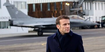 ماکرون: جنگندههای قادر به حمل سلاح اتمی را در مرز آلمان مستقر میکنیم