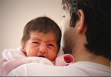 مرخصی ۲ هفتهای پدران برای تولد نوزاد اجرایی میشود