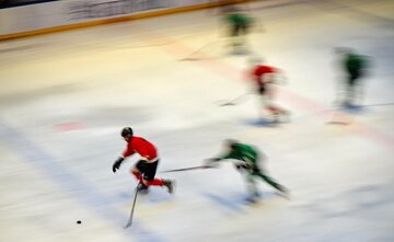 همکاری انجمن هاکی روی یخ ایران با فدراسیون هاکی روسیه