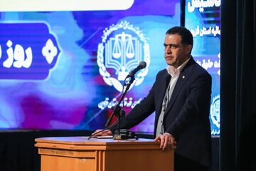 احترام به قانون، اصل اساسی در حرفه وکالت است