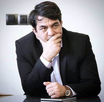 امضای استاندار کرمان پای احکام ۱۰ بخشدار تازه نفس / شنبه تغییر مدیران در کارمانیا