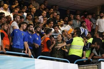 بازداشت ۴ خاطی فینال لیگ والیبال/ تقوی: برخورد جدی میکنیم