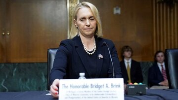 سفیر آمریکا در اوکراین در بحبوحه تلاشها برای برقراری صلح از مقامش کنارهگیری میکند