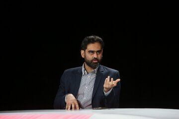 عصبانیت نماینده حامی جلیلی از مذاکرات ایران و آمریکا: مردم را سر کار نگذارید!