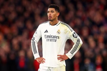 عکس| تامی شلبی مقابل تیم لیگ برتری!