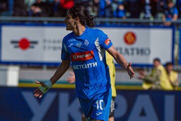 عکس | درخشش لژیونر ایرانی با پیراهن شماره ۱۰ آبی‌ها