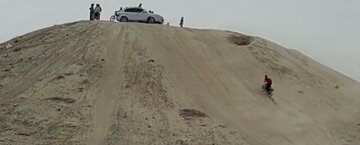 موتورسواری روی یک تپه ۳ هزار ساله در البرز