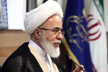 با وجود تنوع مذاهب در کرمانشاه هیچگونه تشتت و تفرقهای وجود ندارد