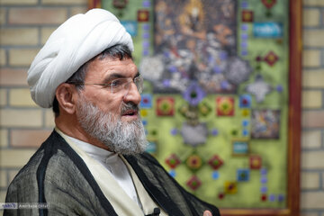 ببینید| برخوردهای تند بر سر حجاب از نگاه شاگرد امام