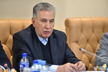 تلاش برای رفع مشکلات بر سر راه تولید/پیگیری کمک به واحدهای تولیدی