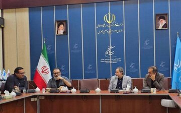 جلسه فوقالعاده رییس سازمان سینمایی و مدیرعامل خانه سینما