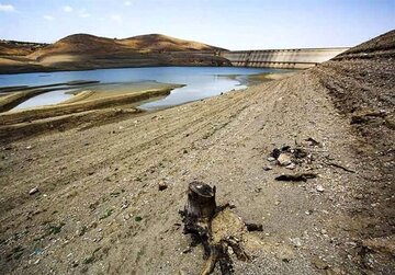 خشکسالی استثنایی در تهران/ هشدار طوفانهای شرقی و بادهای ۱۲۰ روزه