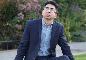 شاعر و سینماگر افغان: نگران و غمگینم برای روزهای سخت مردم ایران