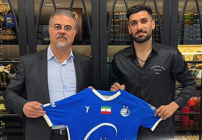 عارف آقاسی به استقلال پیوست