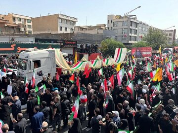 فرمانده سپاه تهران در مراسم تدفین سردار شهید سلامی+تصویر