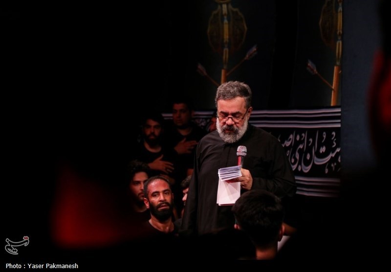 مداحی محمود کریمی در شب سوم محرم