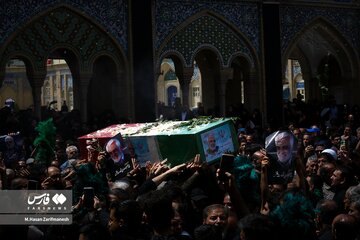 مراسم تشییع پیکر سردار محقق برگزار شد