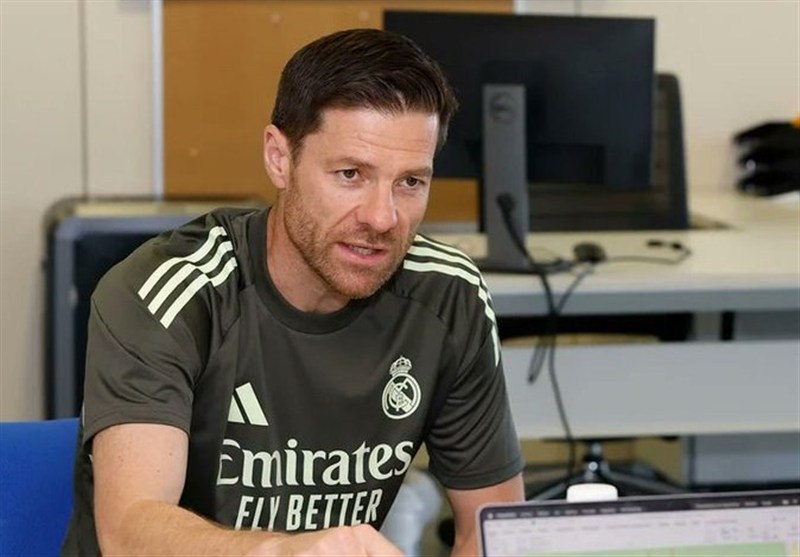 واکنش سرمربی رئال مادرید به اظهارات طعنهآمیز رئیس بارسلونا