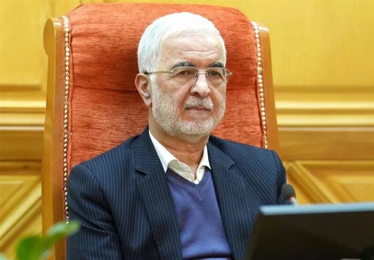 وزیر کشور: همه ارکان دولت در حال خدمت هستند