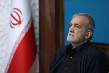 پزشکیان: رسانه ملی و تریبونهای رسمی باید نهایت دقت را داشته باشند / دولت در پی میداندادن به مردم و جلب مشارکت آنان در اداره امور کشور است