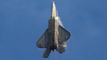 چرا F-22 هنوز نتوانسته هیچ جنگندهای را سرنگون کند؟