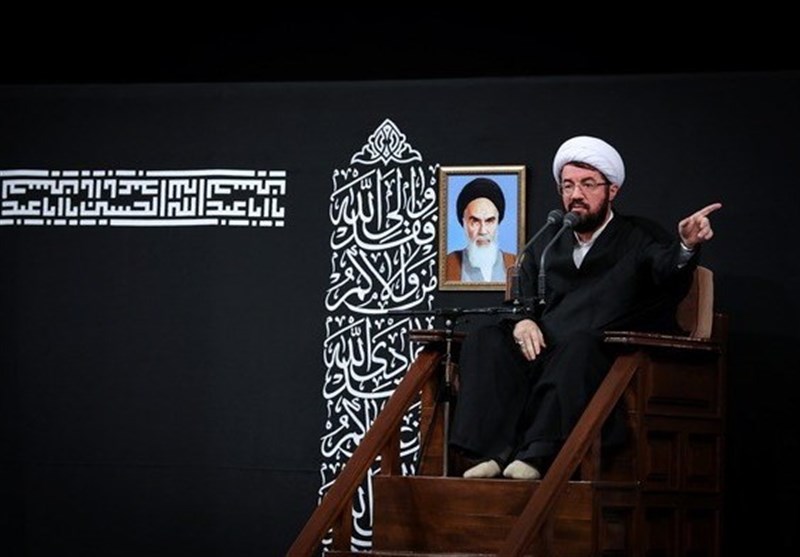 آیا امام حسین محتاج یاری دیگران بود؟