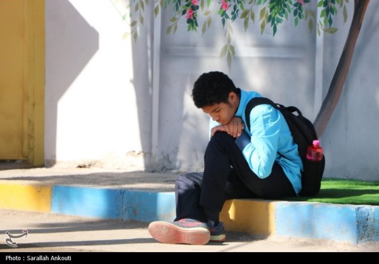 ادامه حذف دانشآموزان ضعیف در برخی مدارس/ بخشنامه وزیر هم نادیده گرفته شد