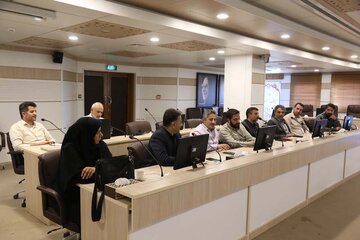 از راپیمایی اربعین تا اعزام کاروان راهیان نور در جلسه قرارگاه فرهنگی دانشگاهیان کرمان بررسی شد