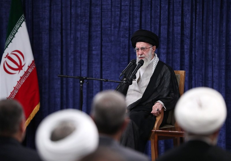 امام خامنهای: یقه جنایتکار نباید رها شود/ همه باید اتحاد ملی را حفظ کنند